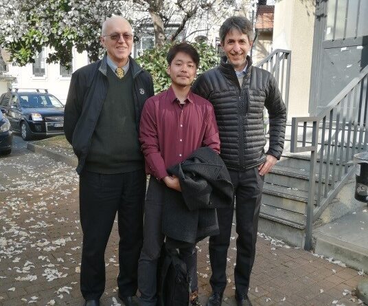 Il neo-laureato Shuhei Ikeda tra due docenti del DiSAA, i proff. D. Bassi e C. Gandolfi (a dx, suo relatore presso l’UNIMI)